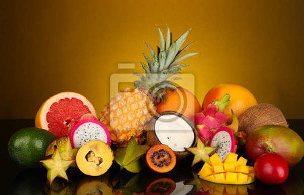 Фотообои с натюрмортом из тропических фруктов