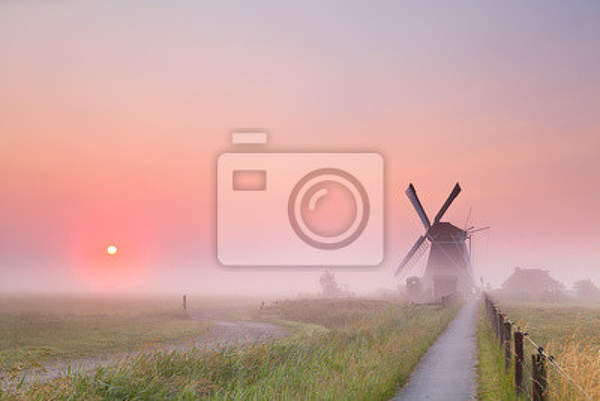 Фотообои - Ветряная мельница в тумане