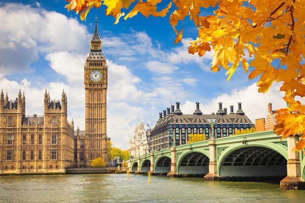 Фотообои с Лондоном — Осенний городской пейзаж