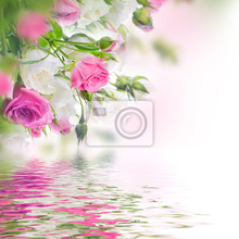 Фотообои - Розы над водой