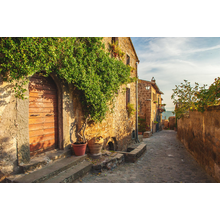Фотообои - Маленькая аллея в тосканской деревне