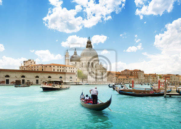 Фотообои - Гранд-канал и Базилика Санта-Мария-делла-Салюте в Венеции артикул 10000256