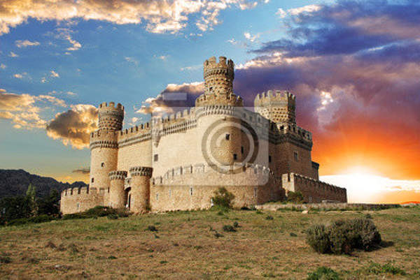 Фотообои со старым замком в Испании артикул 10002056
