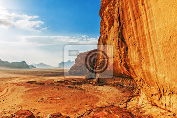 Фотообои на стену со скалой в пустыне артикул 10002054