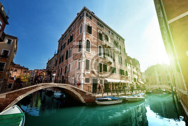 Фотообои с улицей в Венеции (Италия) артикул 10002160