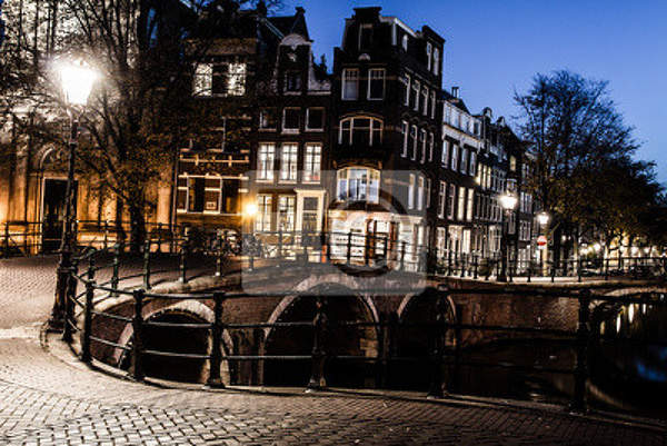 Фотообои на стену - Ночь в Амстердаме артикул 10001406