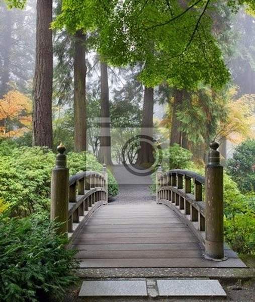 Фотообои "Деревянный мост в саду" артикул 10002387