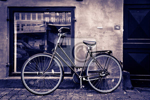 Фотообои - Винтажный велосипед на улице артикул 10003936