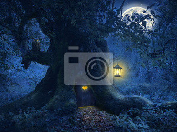 Фотообои - Дерево-дом в сказочном лесу артикул 10003675