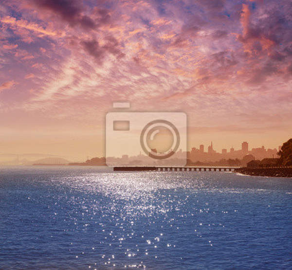 Фотообои — Вид на морской город артикул 10005455
