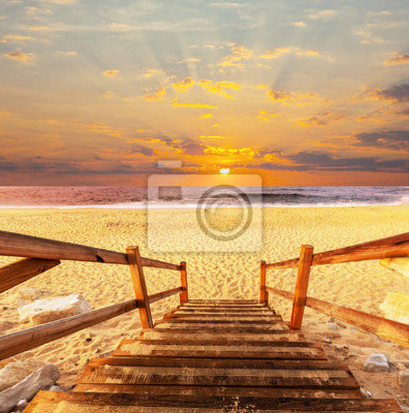 Фотообои  с лестницей на пляже артикул 10006382