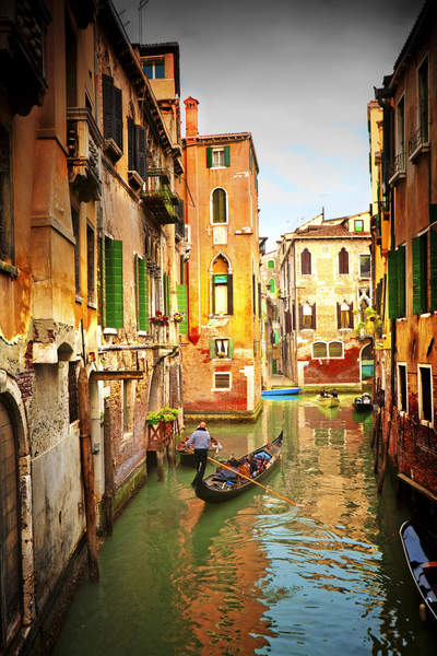 Фотообои - Красочный канал в Венеции артикул 10005075