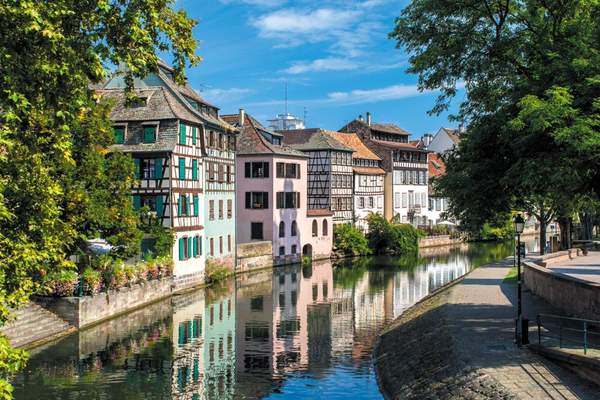Фотообои на стену "Канал в Страсбурге" артикул 10002470