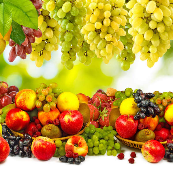 Обои с виноградом и фруктами для кухни  артикул 10010137