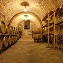 Фотообои с интерьером винного погреба