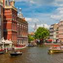 Фотообои - Городской канал